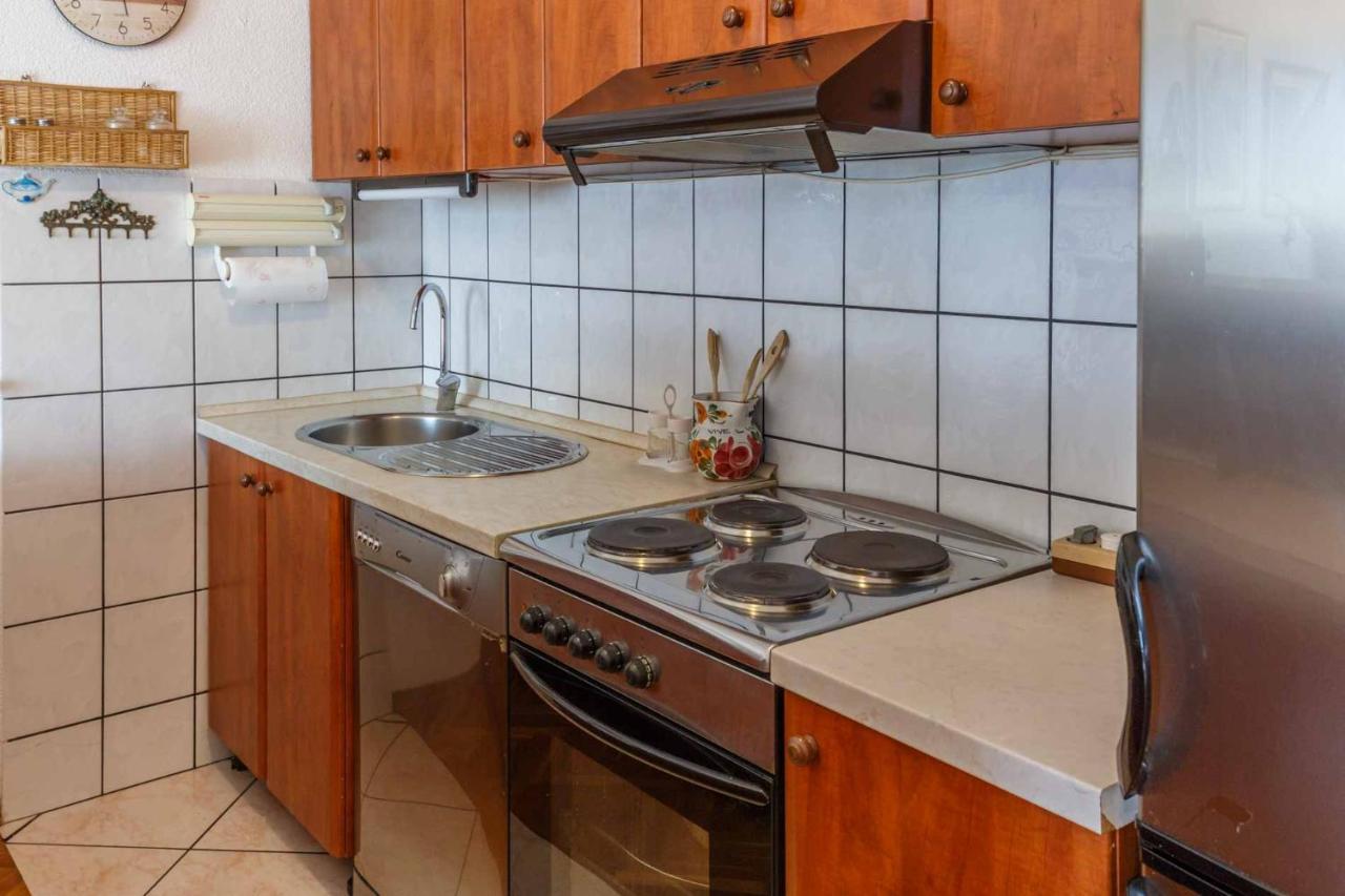 Apartman Mauro Малинска Экстерьер фото