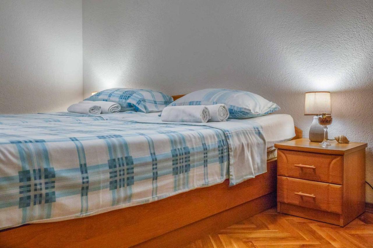 Apartman Mauro Малинска Экстерьер фото