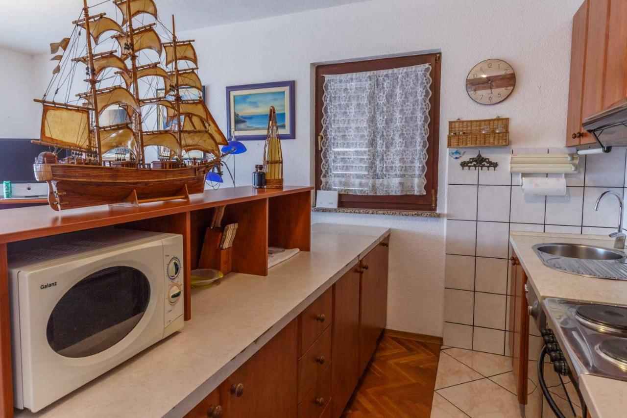 Apartman Mauro Малинска Экстерьер фото